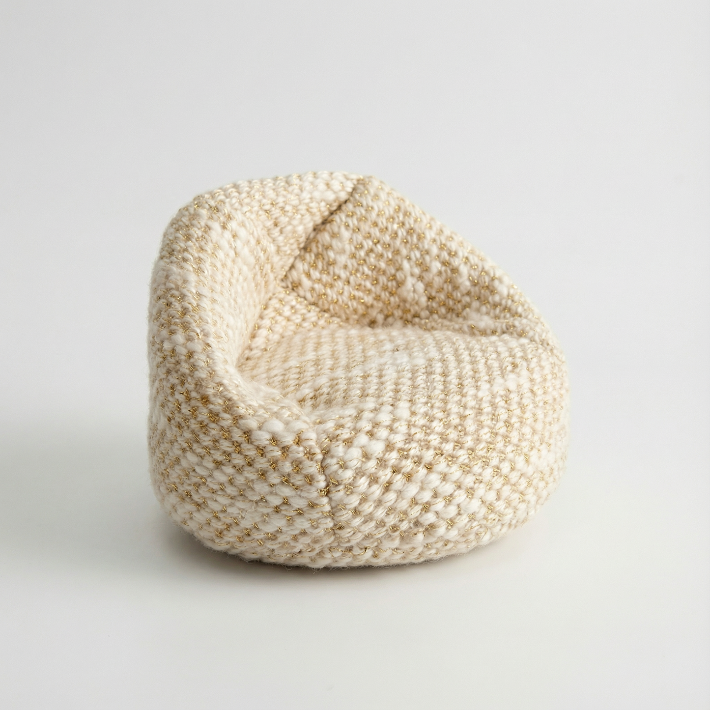 Miniature Doll Sofa – Modern Minimalist Couch (Fits 1/6, 1/8 & OB11 Dolls)