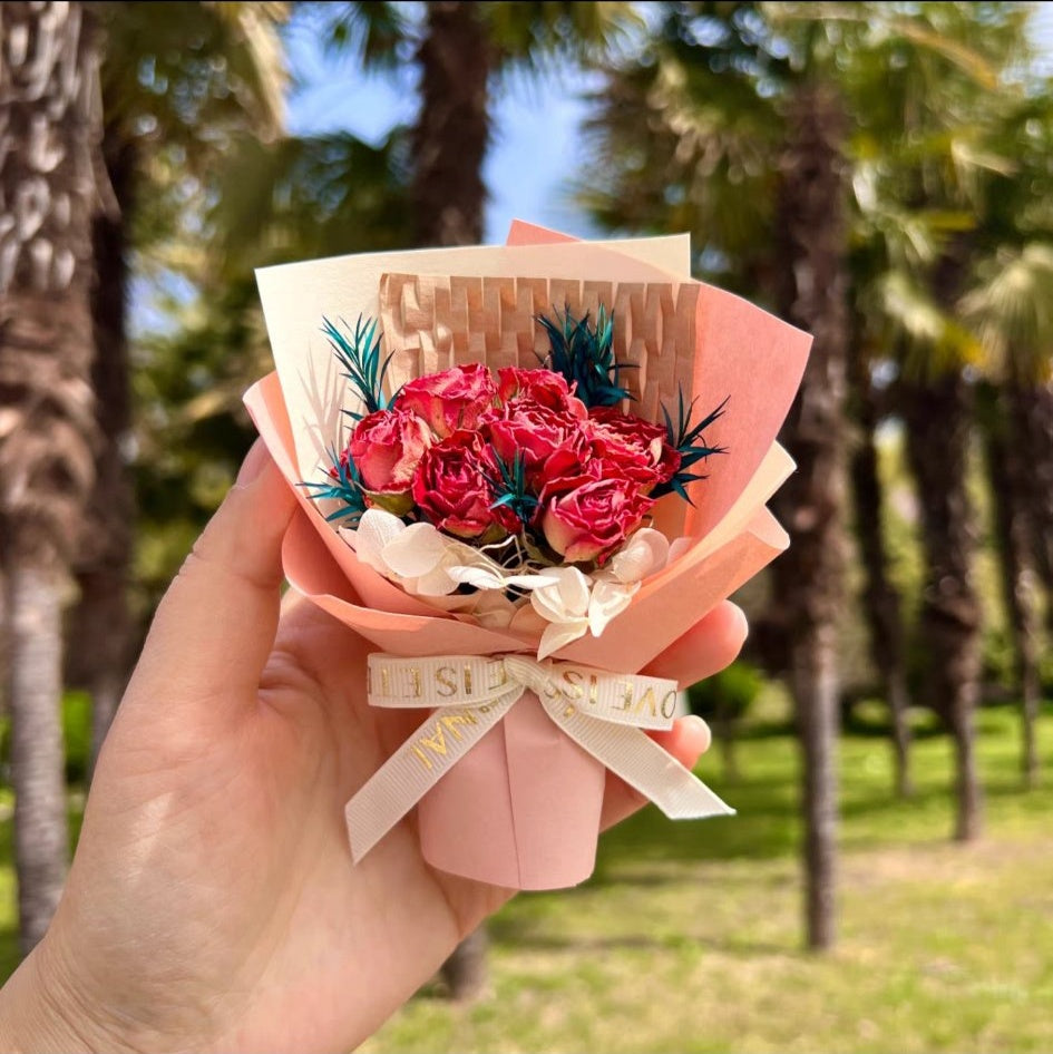 Real Preserved Rose Mini Bouquet – Dried Flower Small Bouquet