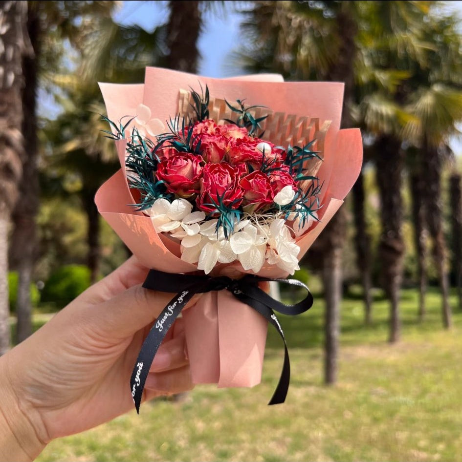 Real Preserved Rose Mini Bouquet – Dried Flower Small Bouquet